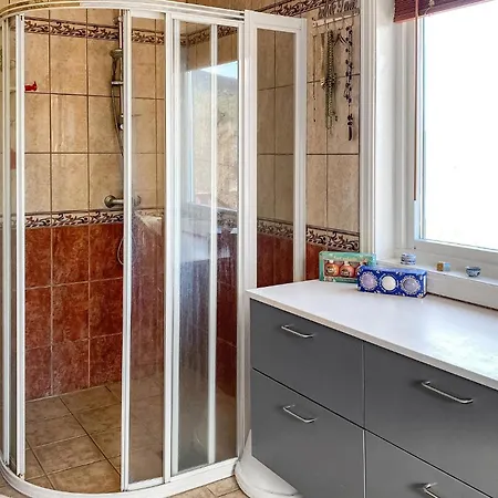 Awesome In With Kitchen
